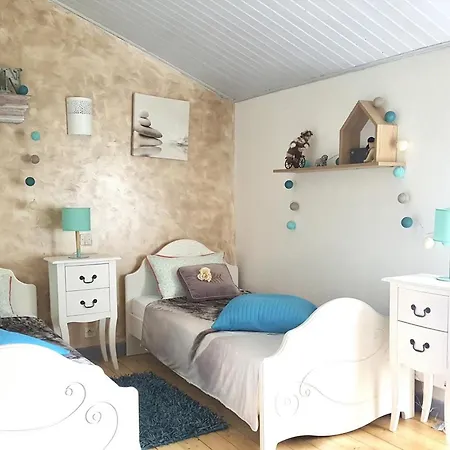 Charmante Maison Renovee A La Ferme, Ideale Pour Familles, A Proximite De Peche Et Nature - Fr-1-426-118 * Brem-Sur-Mer